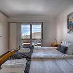 Διαμέρισμα Tzoum'azur 6 *