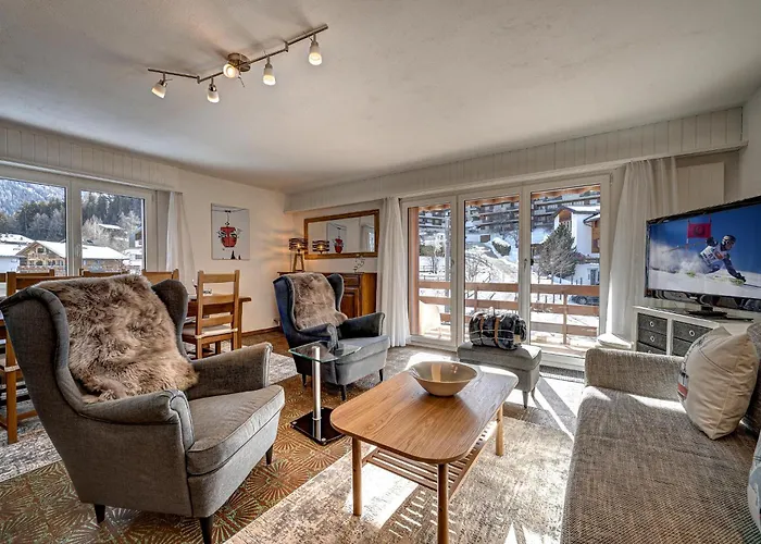 Tzoum'azur 6 * 拉茨欧马兹