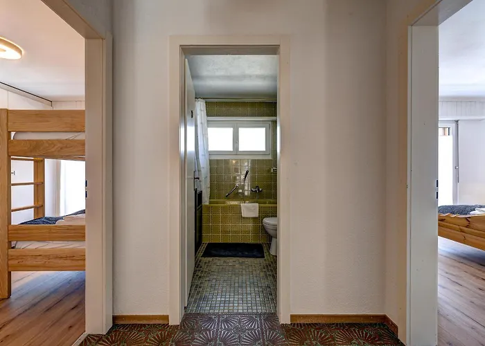 Tzoum'azur 6 公寓 *