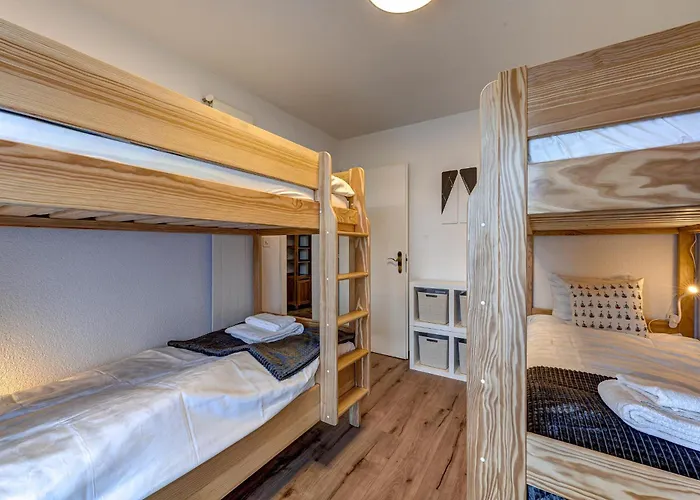 Appartement Tzoum'azur 6 *